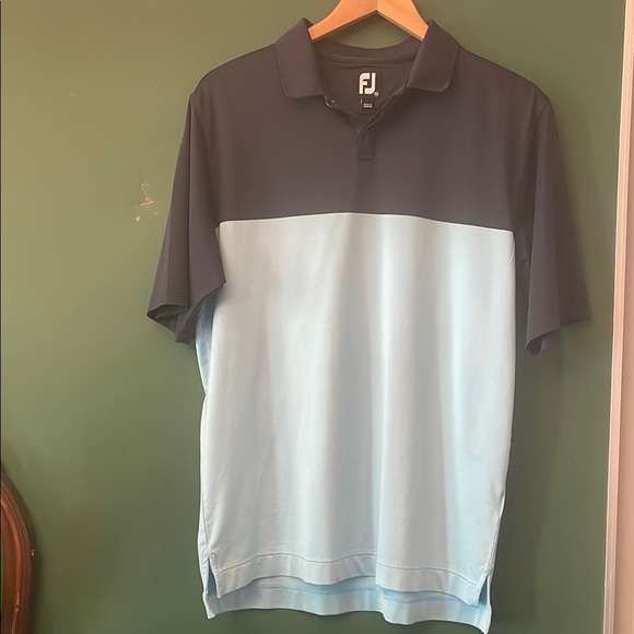 FootJoy Men's M Polo Shirt with Navy & Blue Colorblock Design - Picture 1 of 5